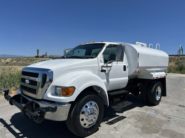 2007 Ford F750 2000 Gallon Water Truck
