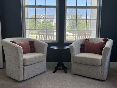 Matching Accent Chairs – Set of 2 – Modern Barrel Style