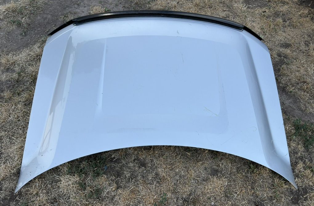 Main image 3