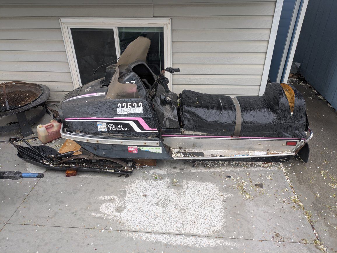 Arctic Cat 4000 chassis