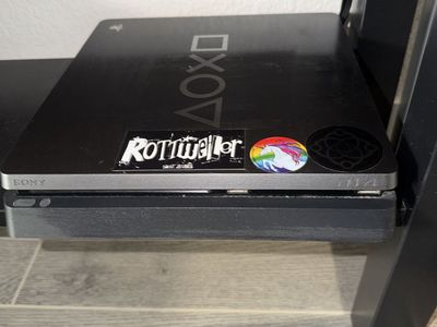 PS4 1TB