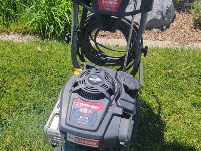 Troy-Bilt 3100 PSI 2.5 GPM Gas Pressure Washer with Briggs & Stratton 875EX Engine