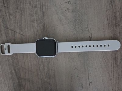 Smart watch & ear buds