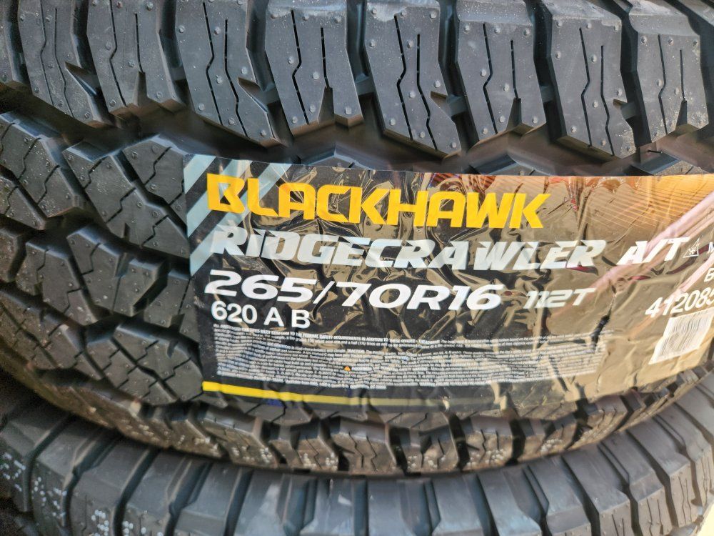 265/70r16 blackhawk ridgecrawler at