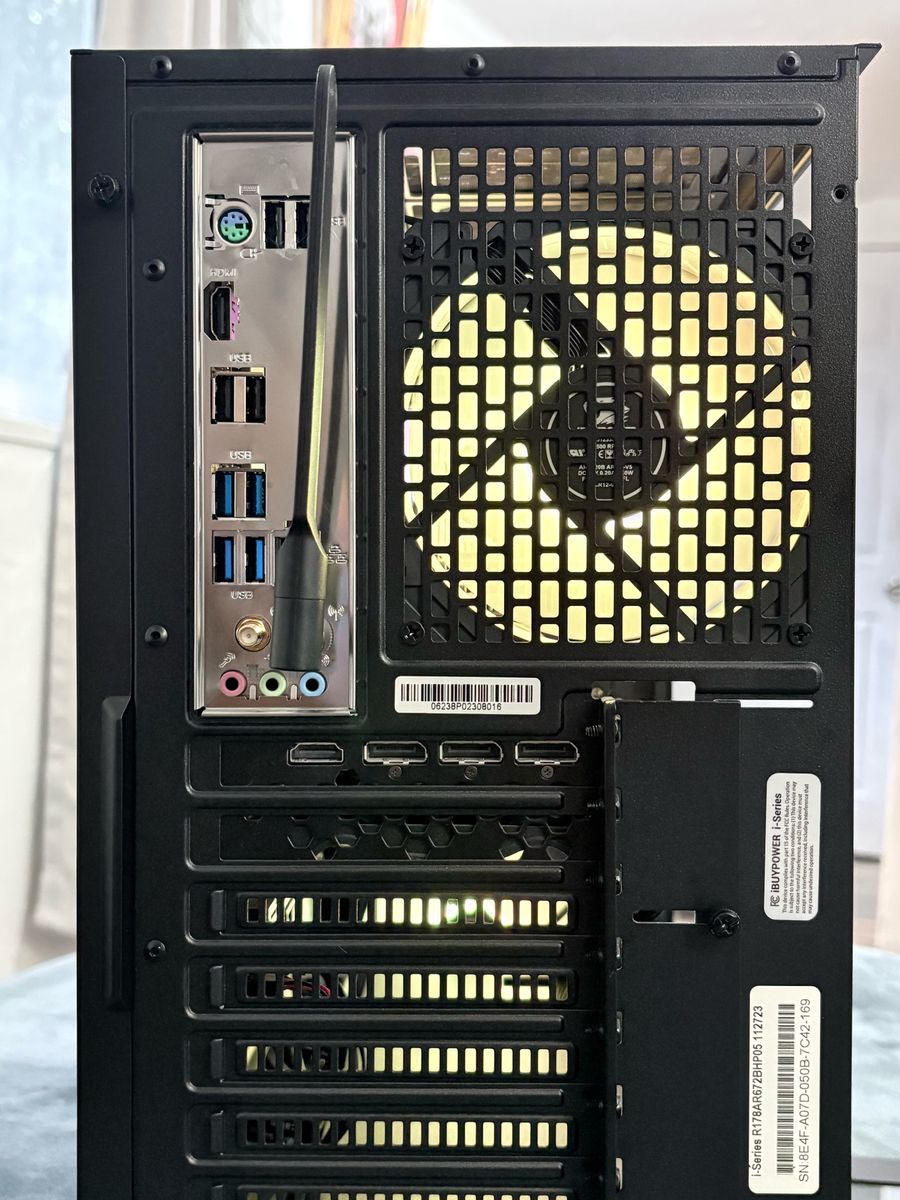 Main image 6