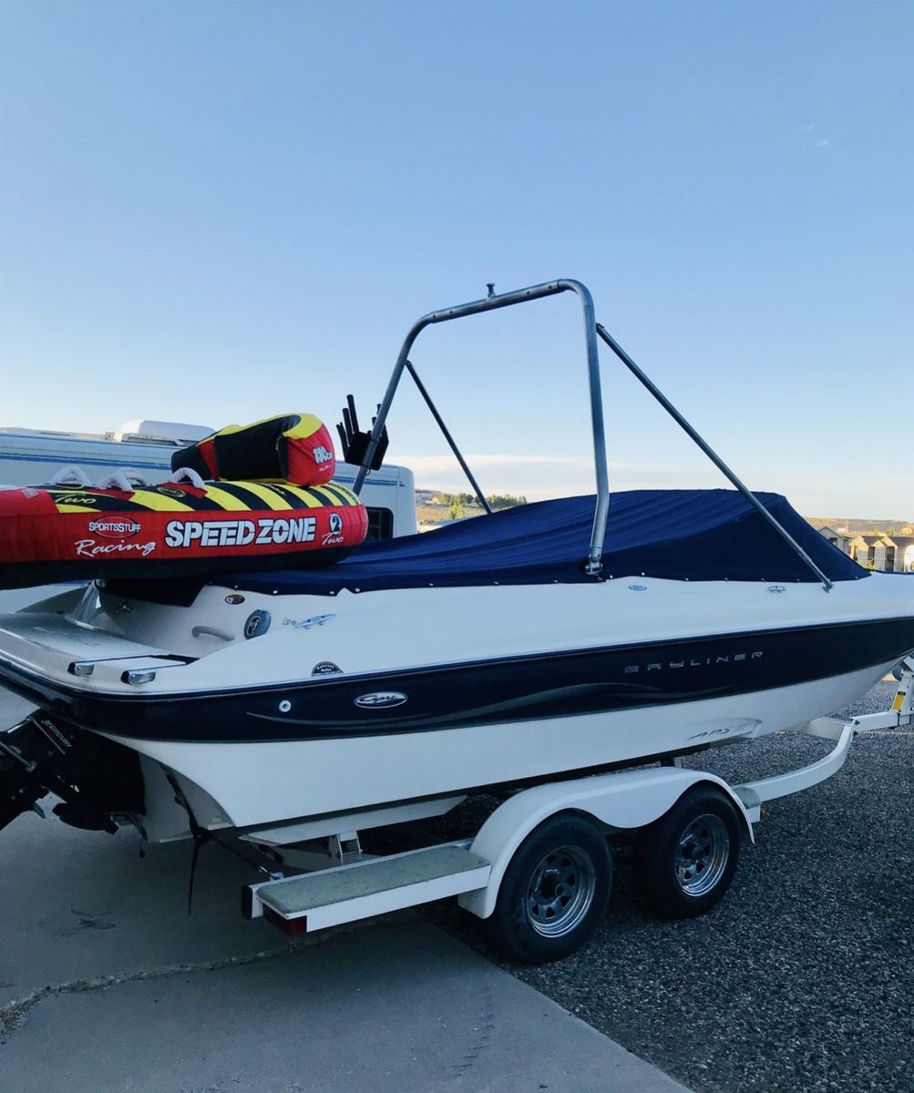 2002 Bayliner Capri Boat for sale