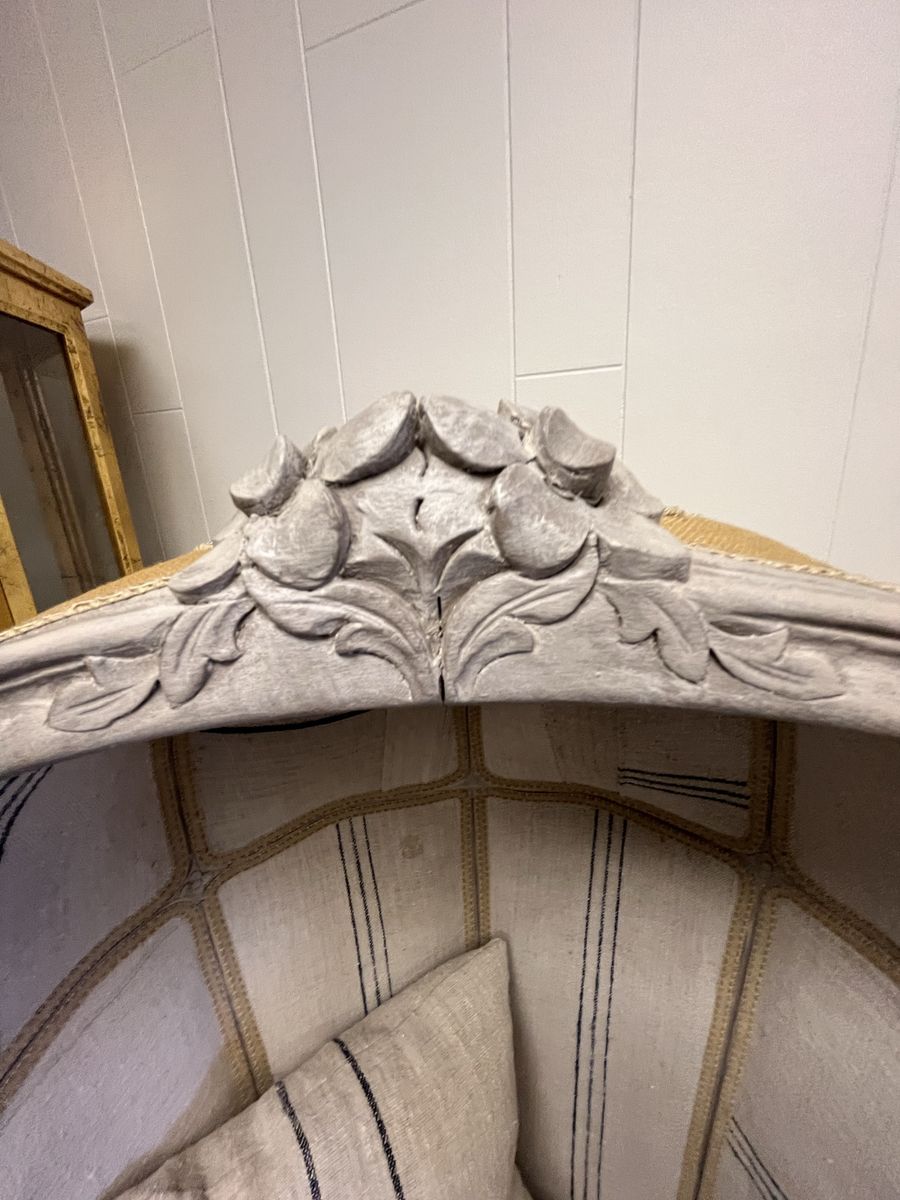 Main image 2