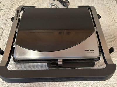 Grundig Electric home Grill 10x12