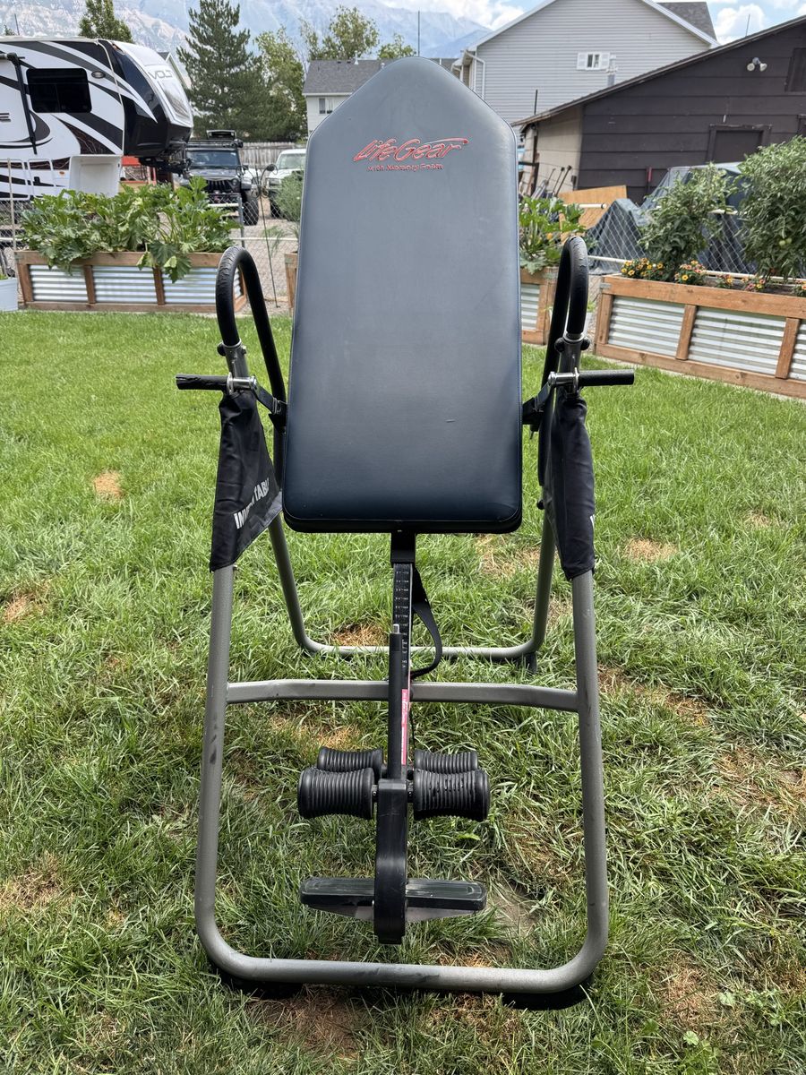 Life gear Inversion Table