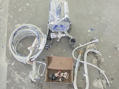Graco Magnum Stand Paint Sprayer with Hose, Gun, and Accessories - Used Condition