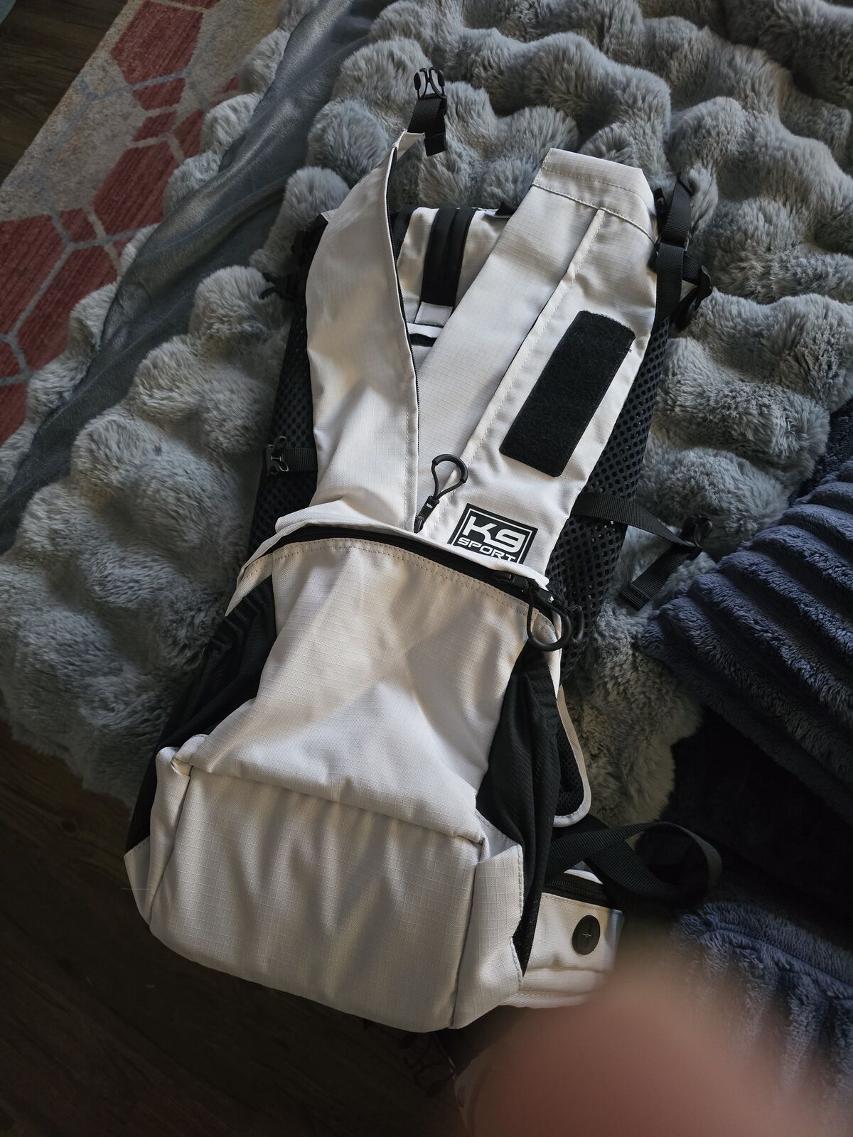 Dog carrier dog back pack