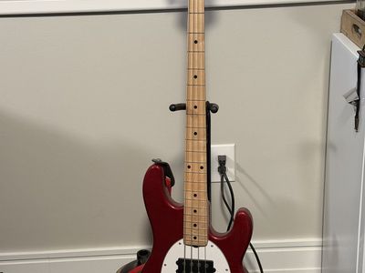 Stingray Sterling Bass