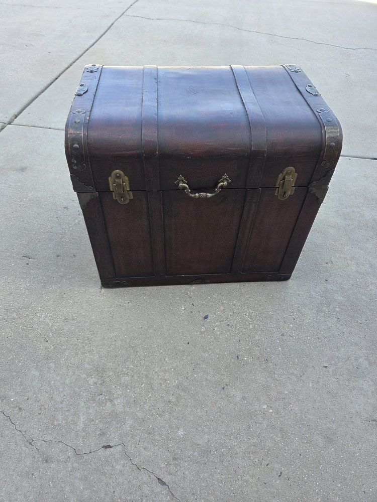 Vintage Style Dark Wood Storage Chest Trunk with Brass Hardware & Inner Lining