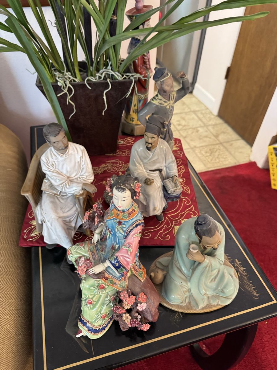 Main image 16
