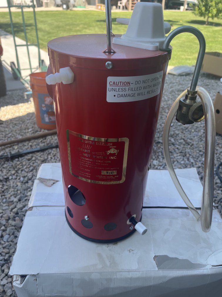Vintage Little Sizzler Portable Instant Hot Water Heater Unit with Original Box