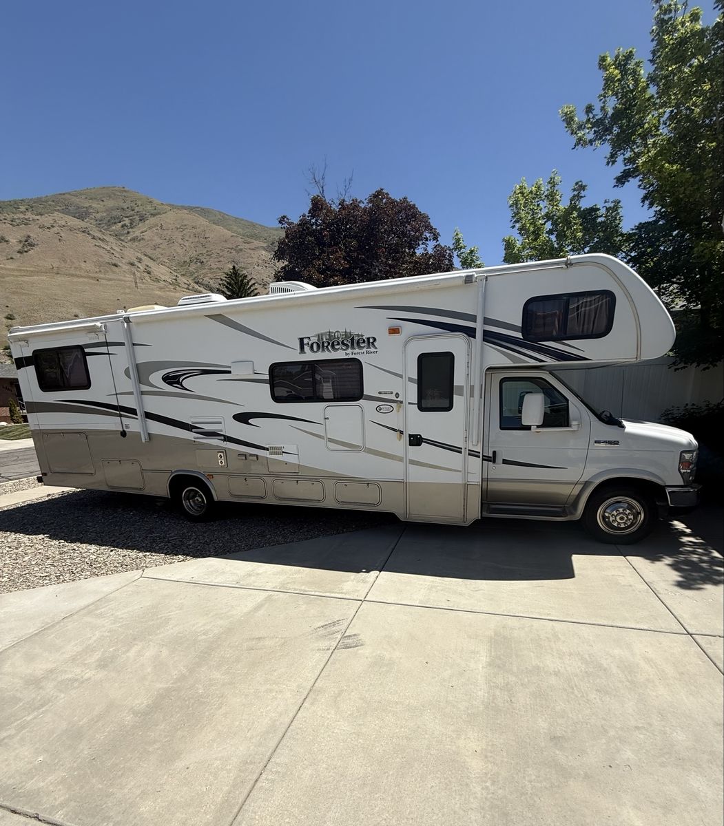 2015 Forest River Forester 3011DS Ford E450