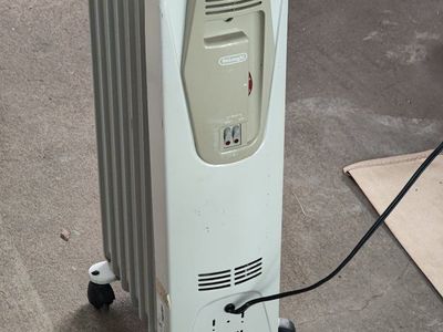 DeLonghi
Space Heater Type 2507
1500W 120V