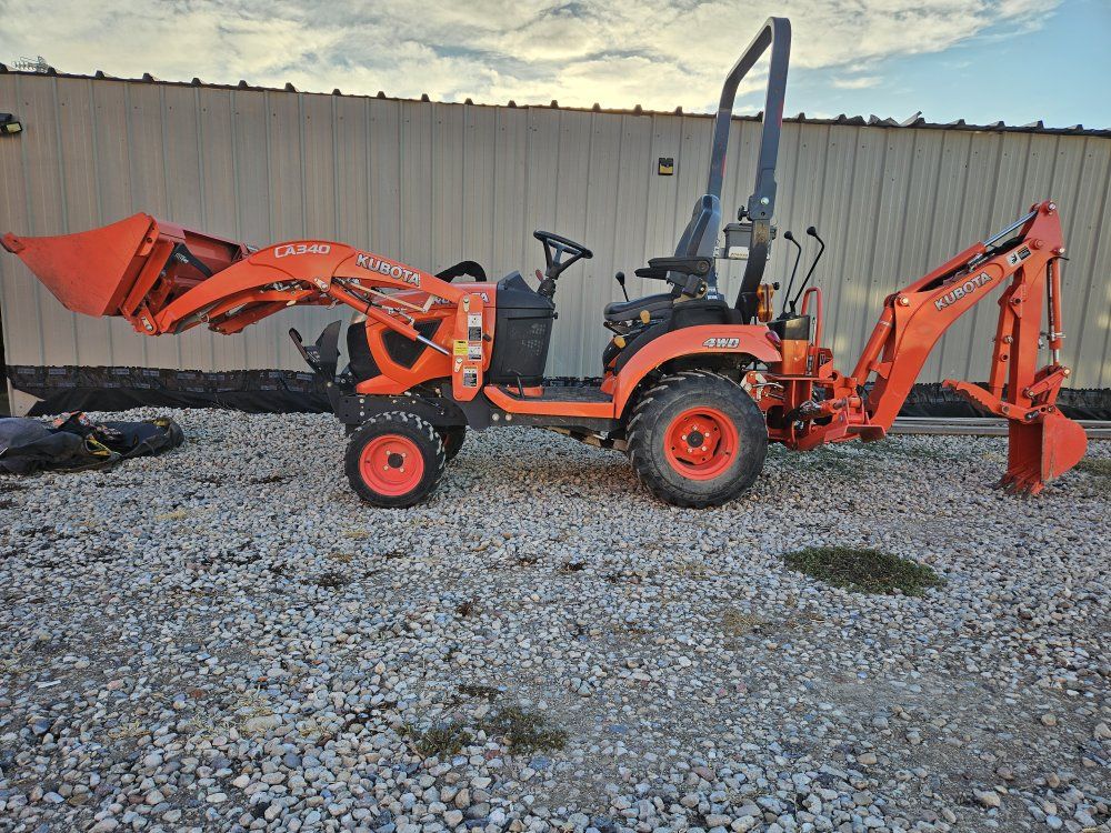 Kubota BX23S Tractor with Backhoe