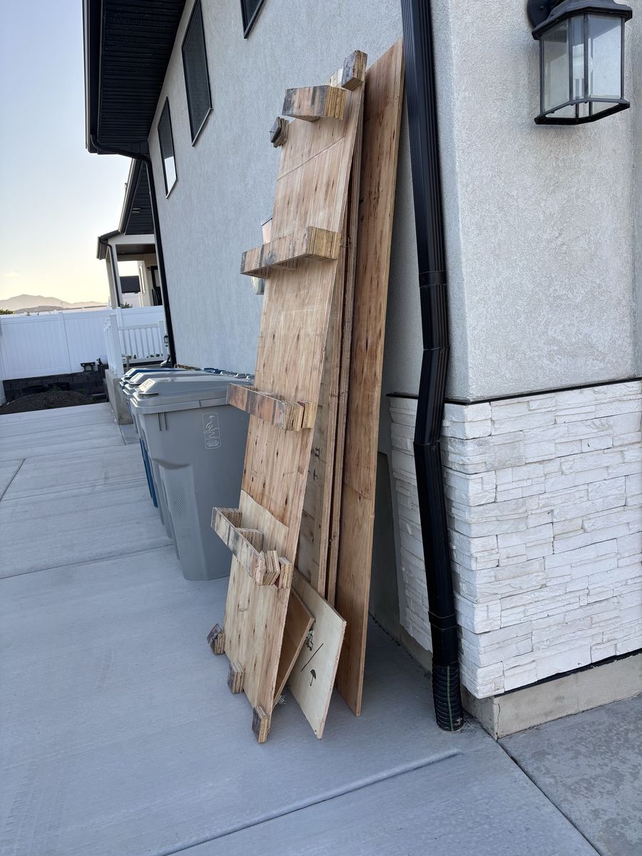 Plywood