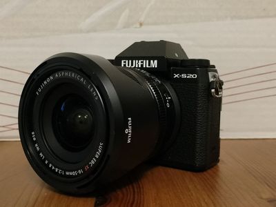 Fujifilm XS-20 Camera Body + 16-50mm F2.8-4.8 & Accessories, Low Shutter Count, $1500