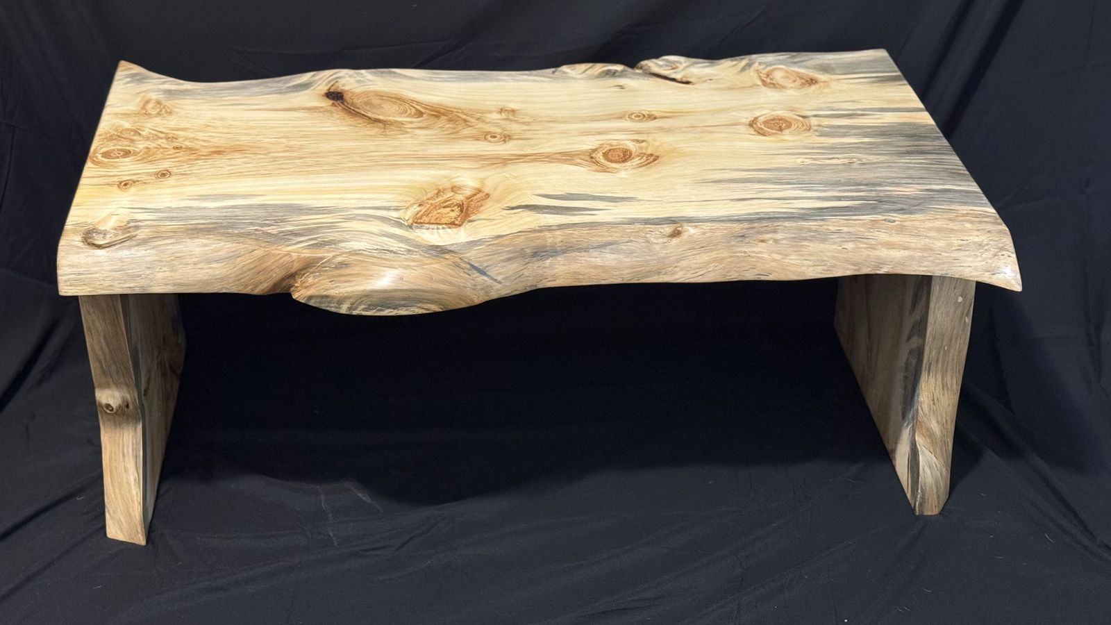 Main image 3