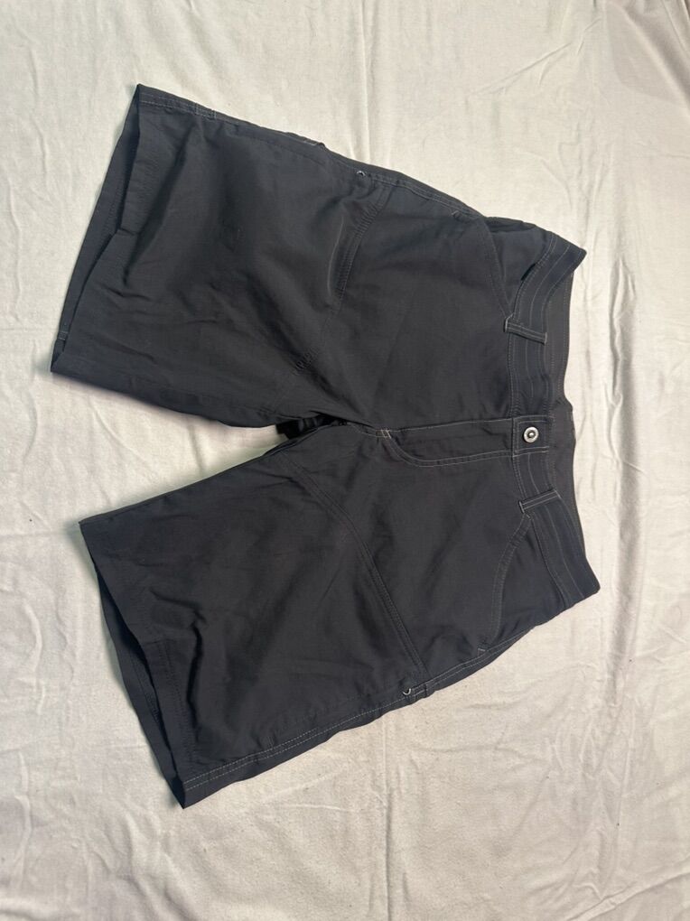 Kuhl Men’s 34 Inch Waist Charcoal Gray Shorts