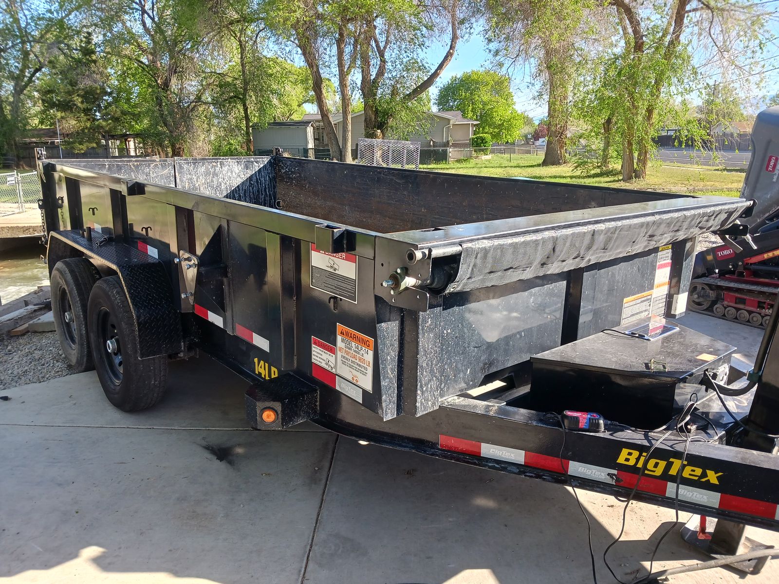 Dump trailer 14k