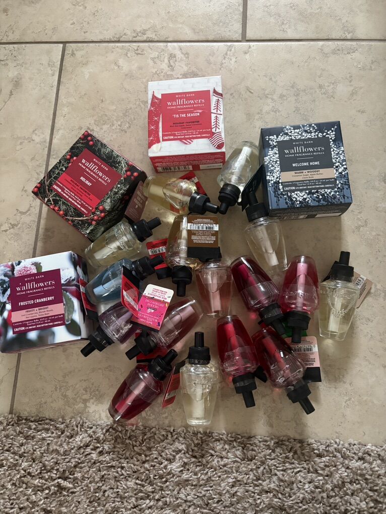 24 Bath And Body Works Wallflower Refills