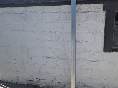 8' Metal Foundation Jack