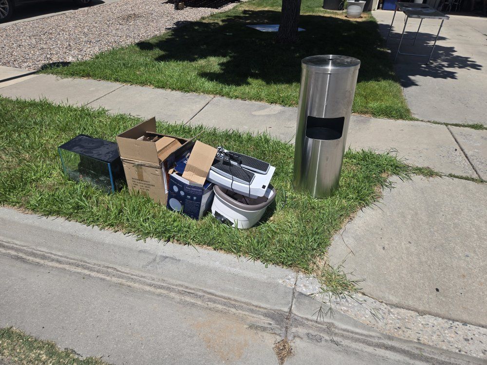 Large Stainless Steel Outdoor Trash Can / Ashtray Combo - Used Condition