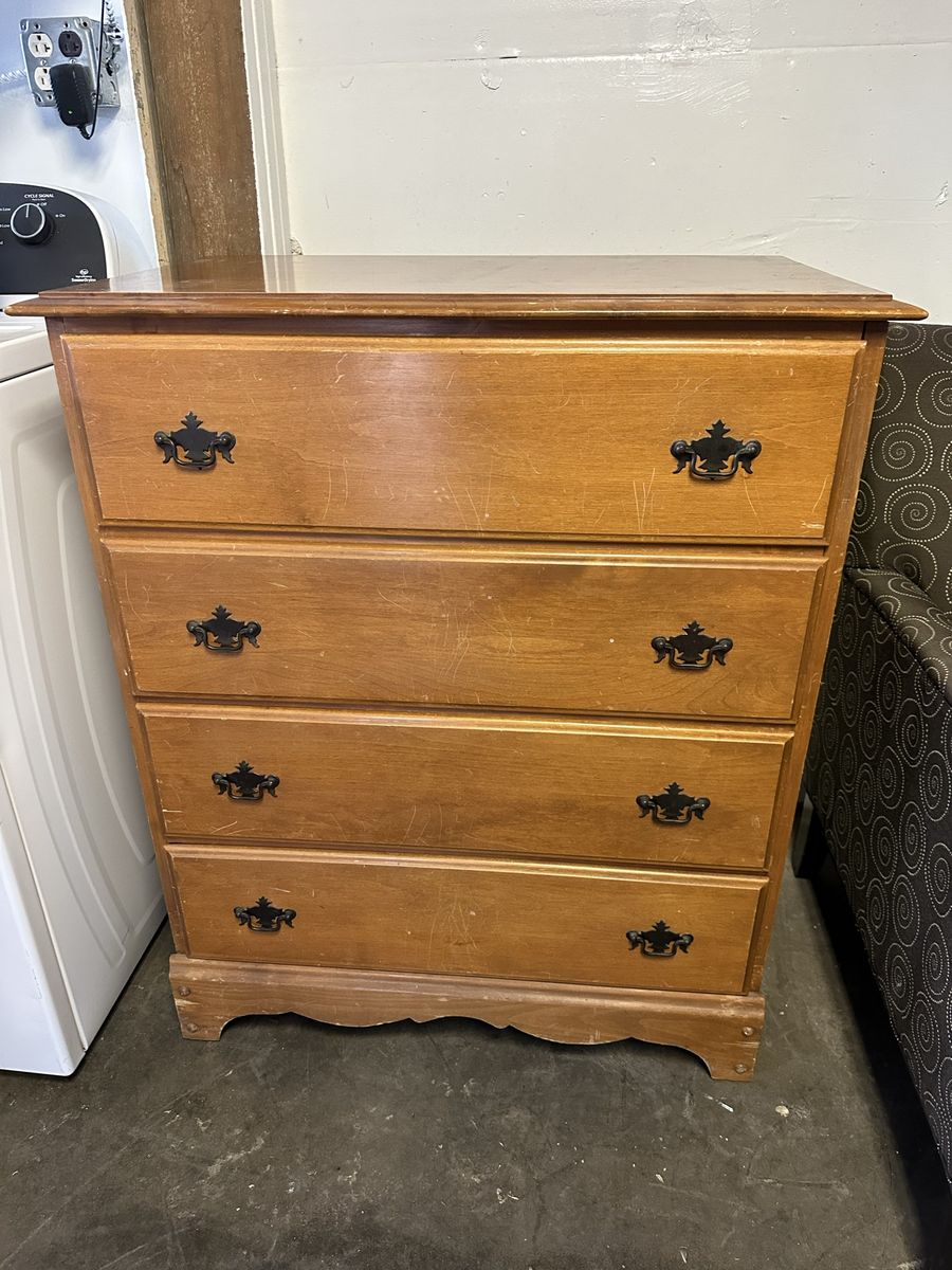 4 Drawer Chest Dresser