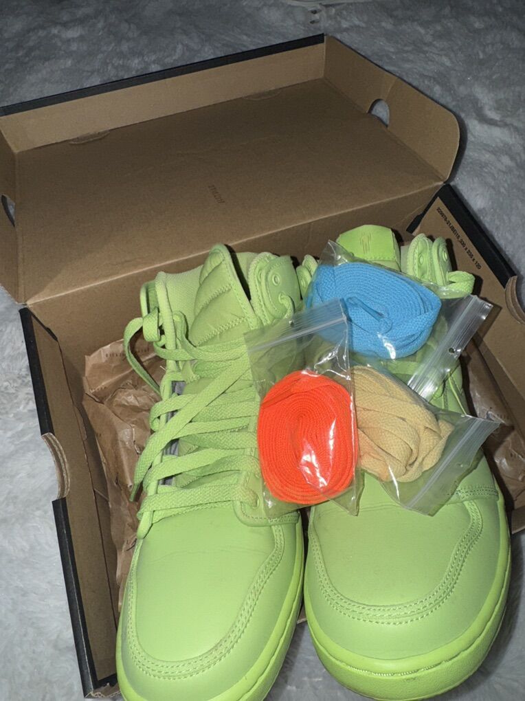 Billie Eillish Jordan 1 High