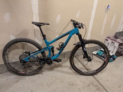 Transition Full-Suspension 29er Mountain Bike - Built by 'Crashing Dad' (MRP, Stan's Flow, XT/SLX)