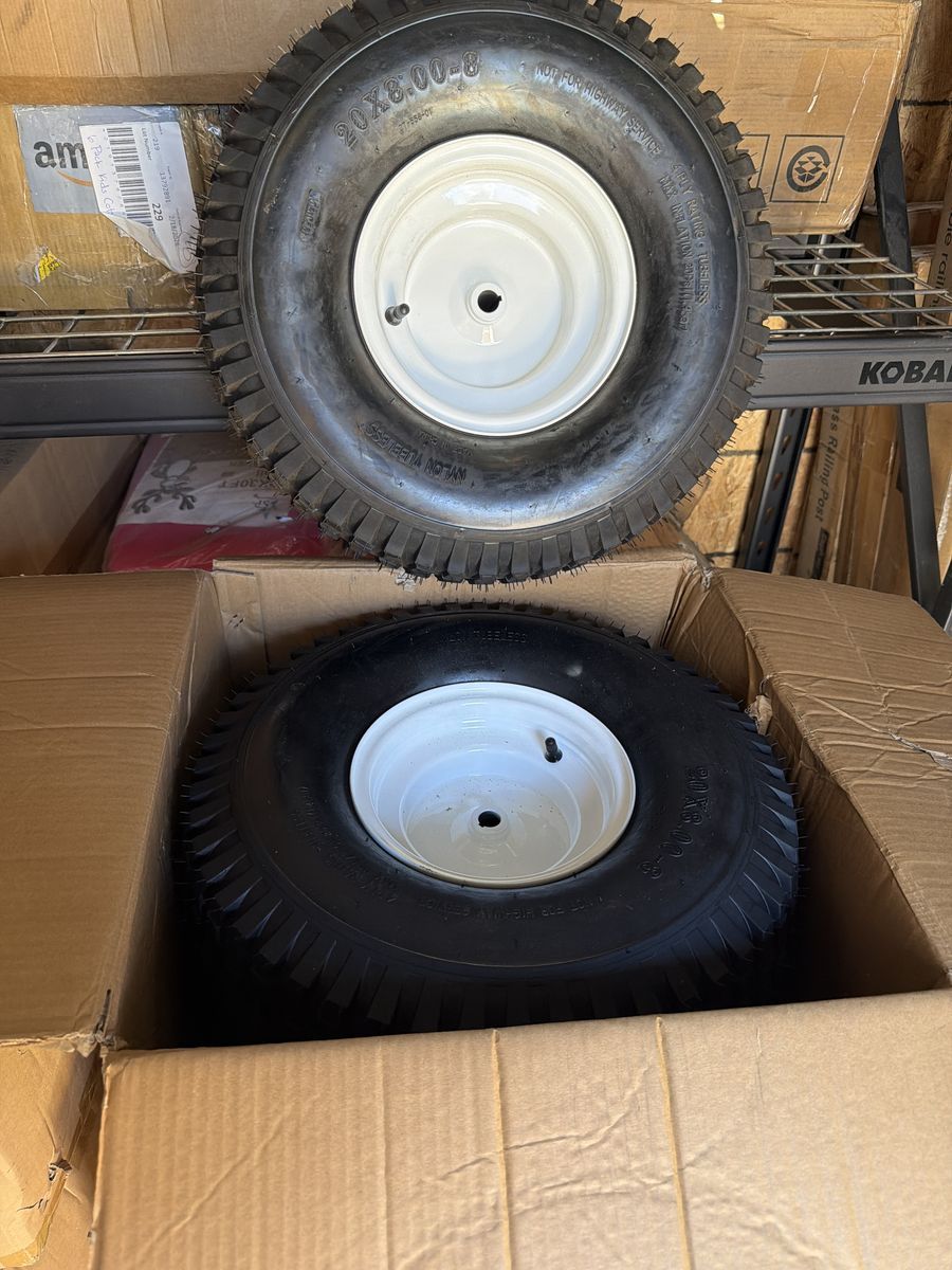 Set of 4 airfield Tractor Tires RIDING LAWN MOWER TIRES  tubeless 20 x 8 x 8 with a three-quarter inch axle NEW IN THE BOX