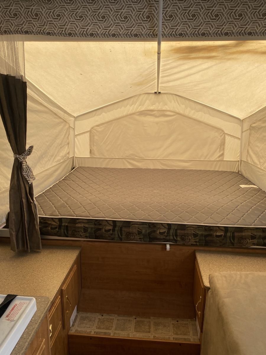 Main image 7