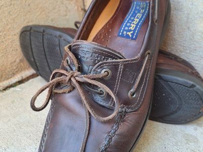 Nice Mens Sperry Top Sider 2 eyed boat shoes 11 Wide