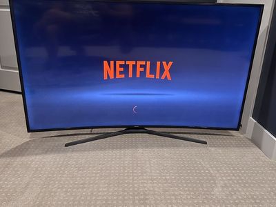 65" Samsung Curved 4K UHD Smart TV - Excellent Condition