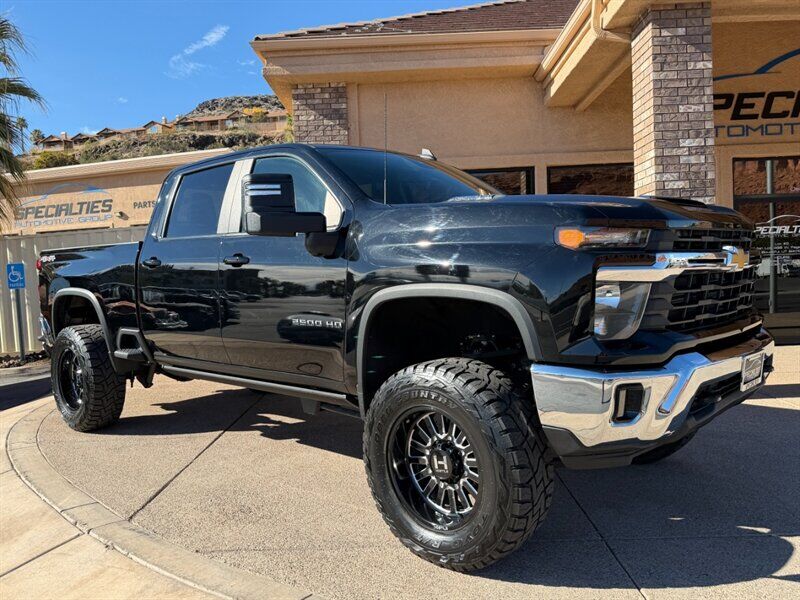 2024 Chevrolet Silverado 2500HD LT
