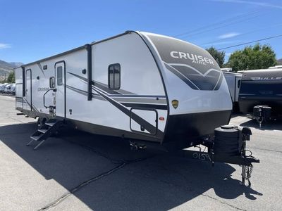 2024 Crossroads Cruiser Aire 33BHB---SLEEPS 8----