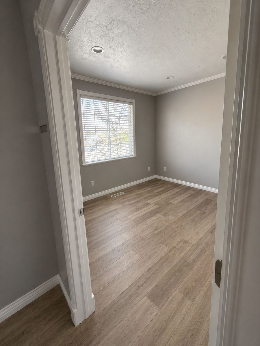 Office Space | Salon Suite