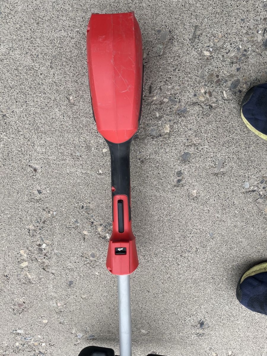 Milwaukee string trimmer