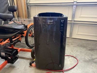 DeLonghi Pinguino Portable AC & Heater - Used, Great Condition