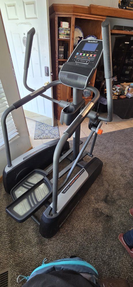 Nordic Commercial Size Elliptical