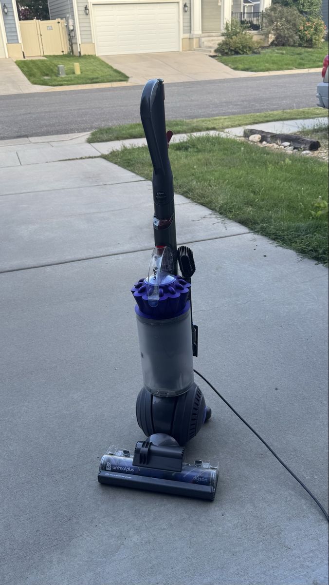 Dyson DC65 Animal Plus Upright Vacuum Cleaner