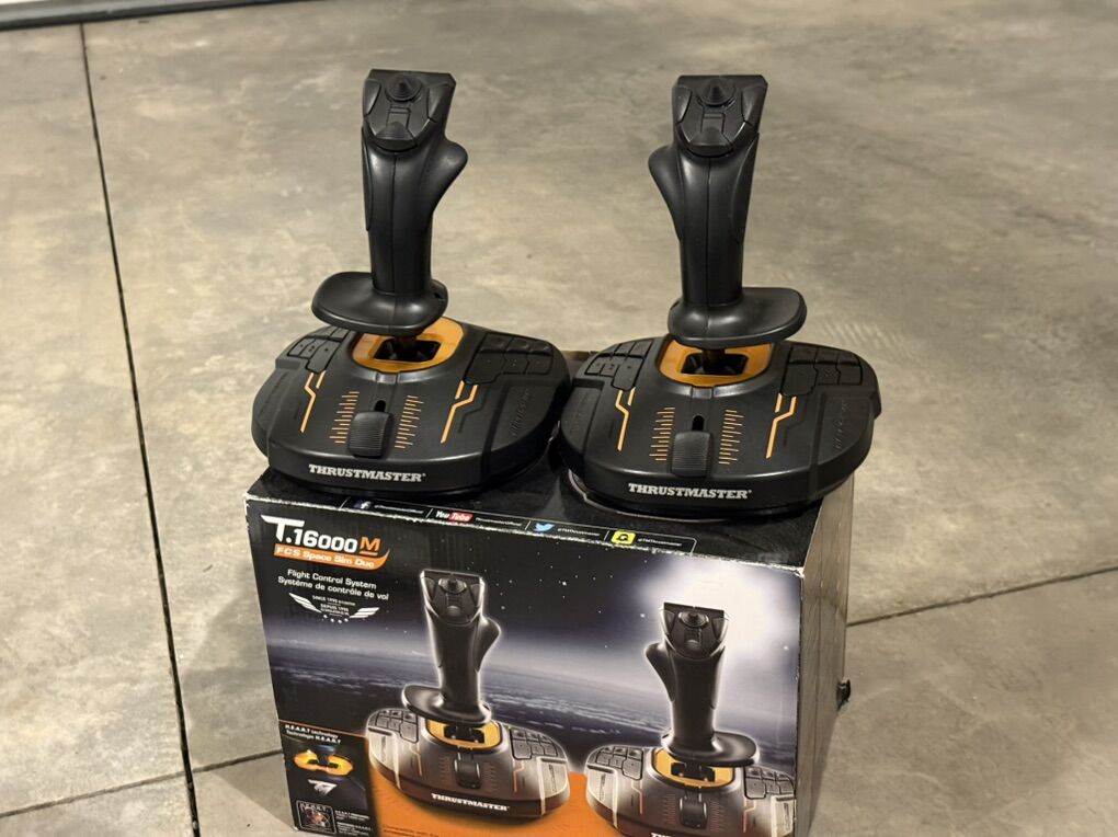 Thrustmaster T.16000M FCS Space Sim Duo