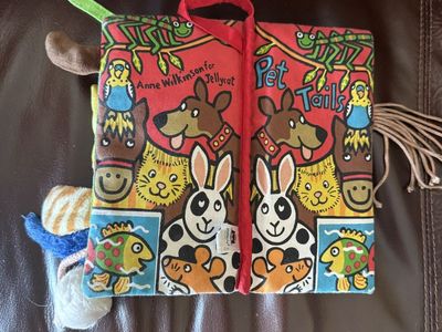 Jellycat Pet Tails Soft Book Baby Toy Play Crinkle Sensory Sound Bark Fabric Red
