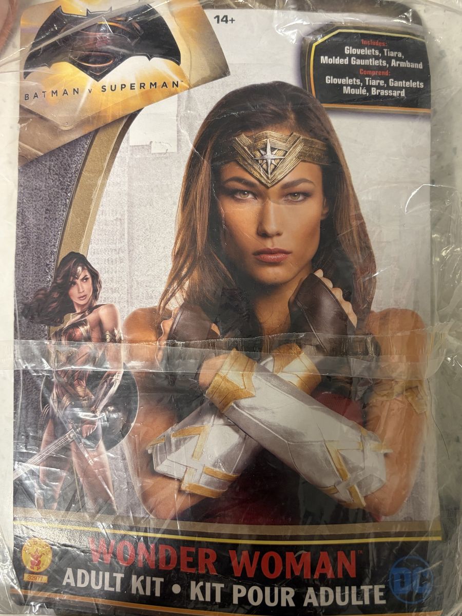 Batman v Superman Wonder Woman Adult Costume Accessory Kit
