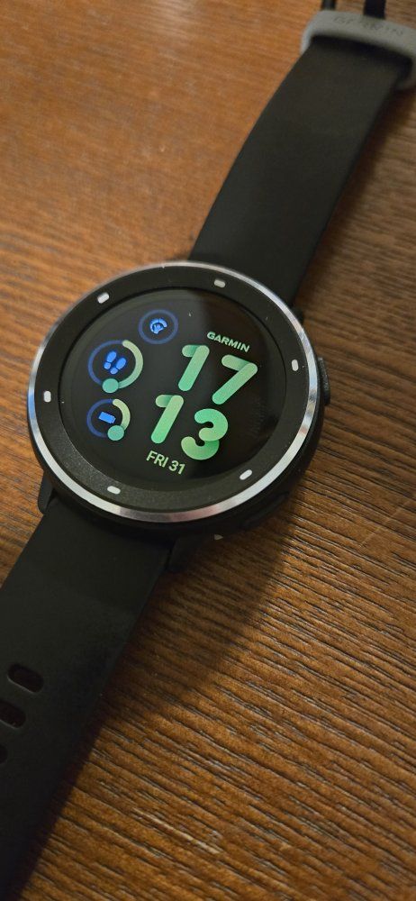 Garmin Vivoactive 5 GPS Smartwatch - Black with Extra Band and Protective Case