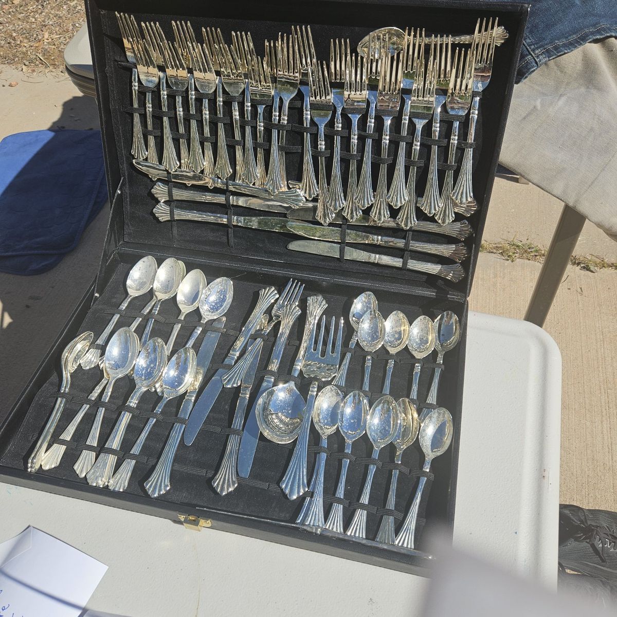 Wallace silver plate silverware set