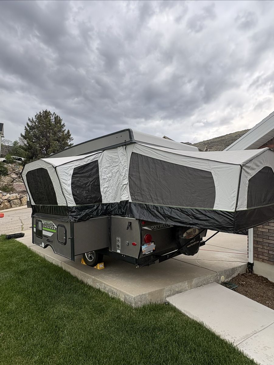 2021 ROCKWOOD BY FOREST RIVER FREEDOM SERIES M-2318G